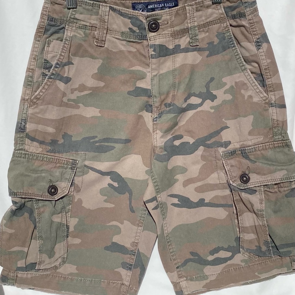 Pre- Owned American Eagle Outfitters Classic Cargo Shorts Green Camouflage Men26